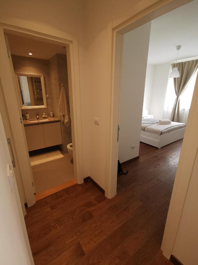 Ferienwohnung Beograd Na Vodi -Belgrade Waterfront BW Sajmiste Exterior foto